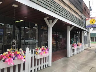 Your Flower Shop in Fairfield, Il.