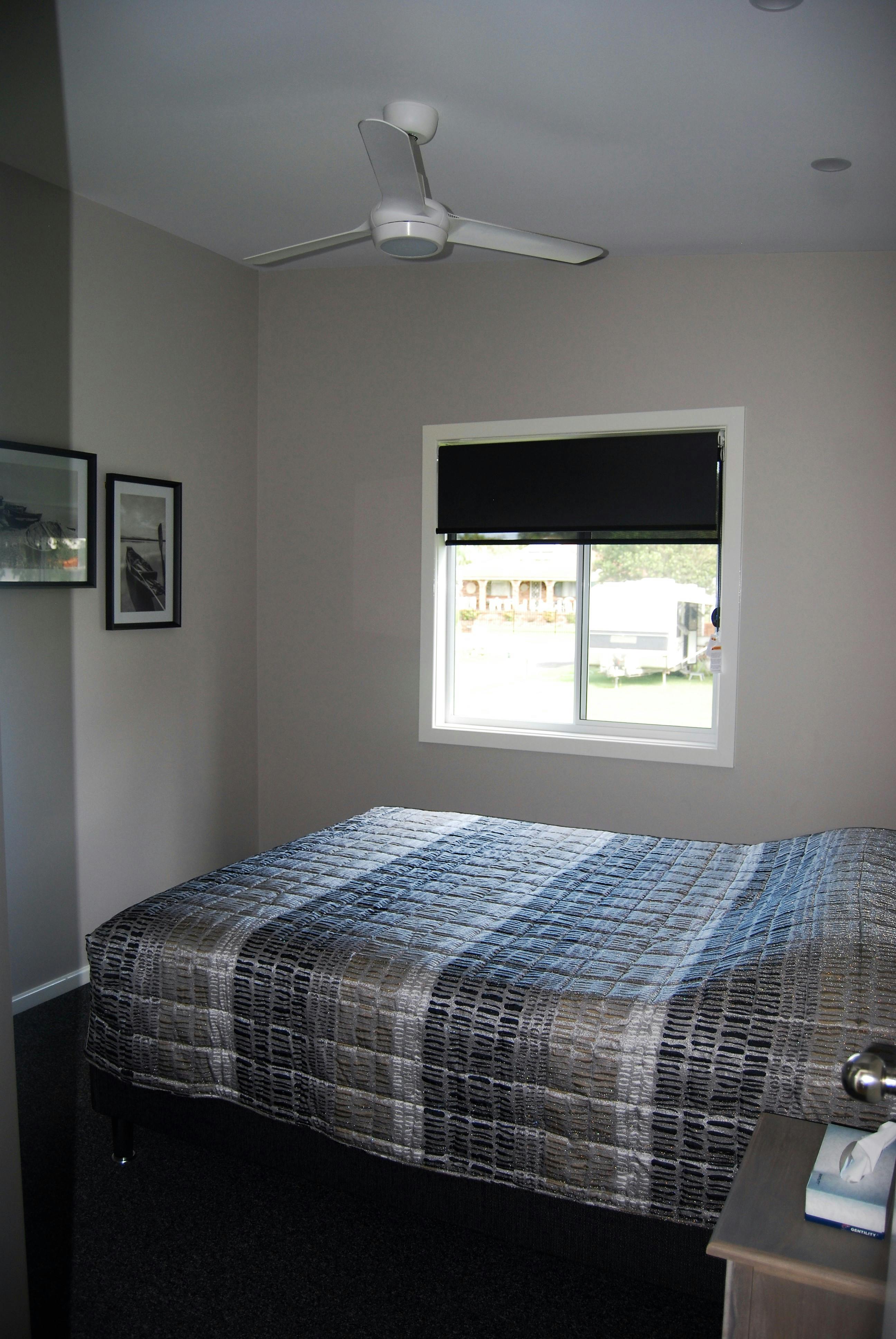 Unit 8 Main bedroom with queen bed