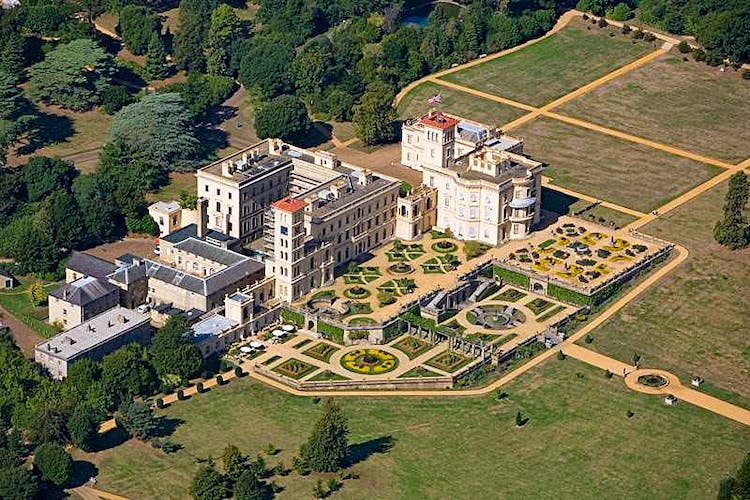 Haven Hall Hotel Osborne House aerial view