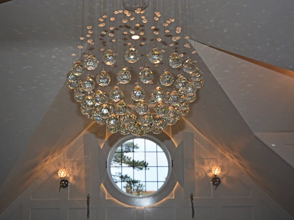 Haven Hall Hotel Sea View 3 Suite chandelier detail