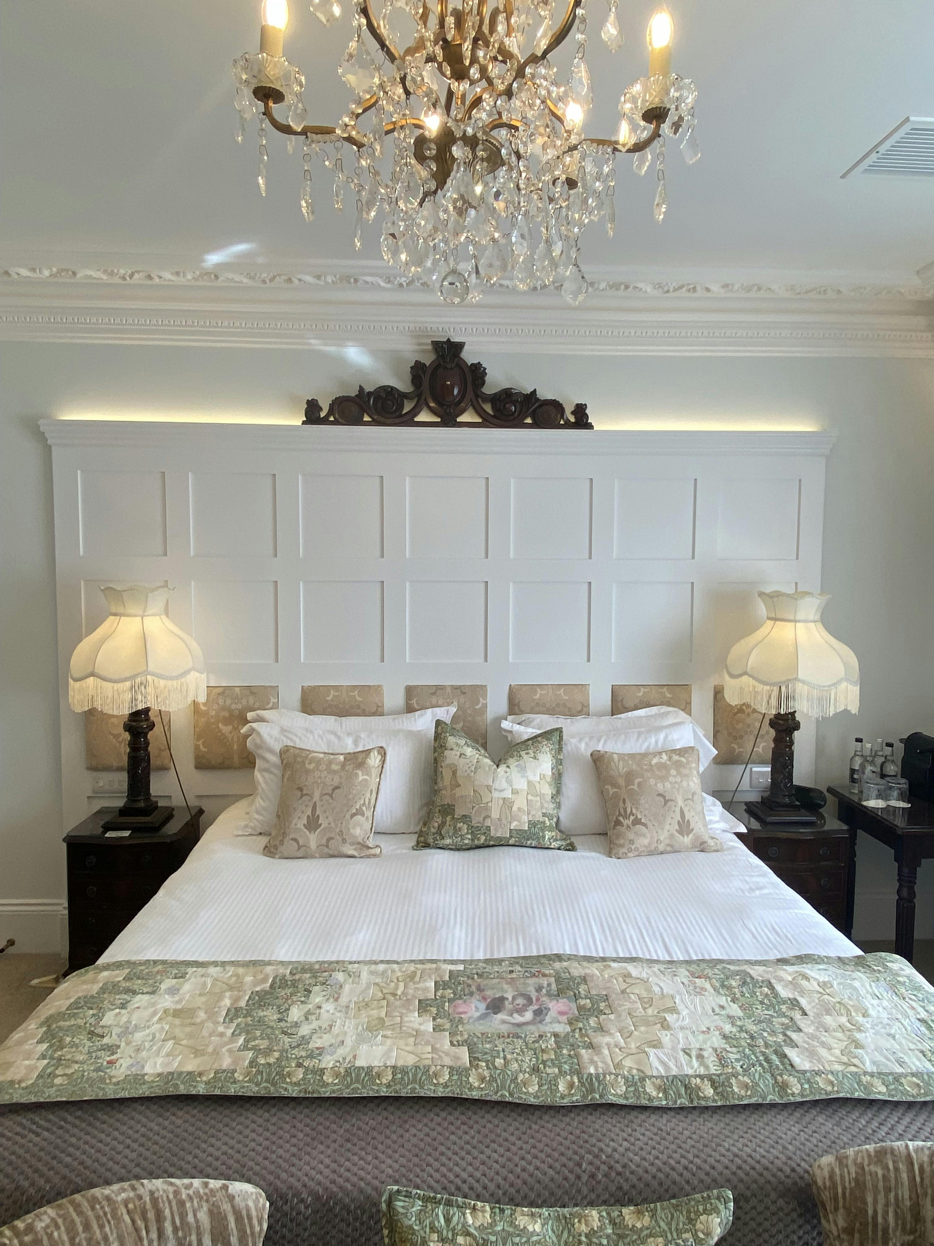 Room 2 Bed