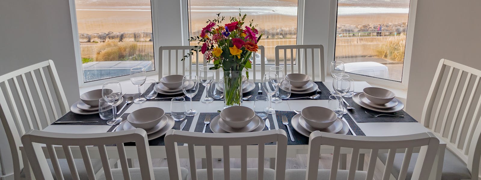 Apartment 3 Dining Area