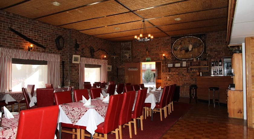 Age Restaurant has a welcoming atmosphere with great value meals. Just pop in for a drink at our fully licensed bar.