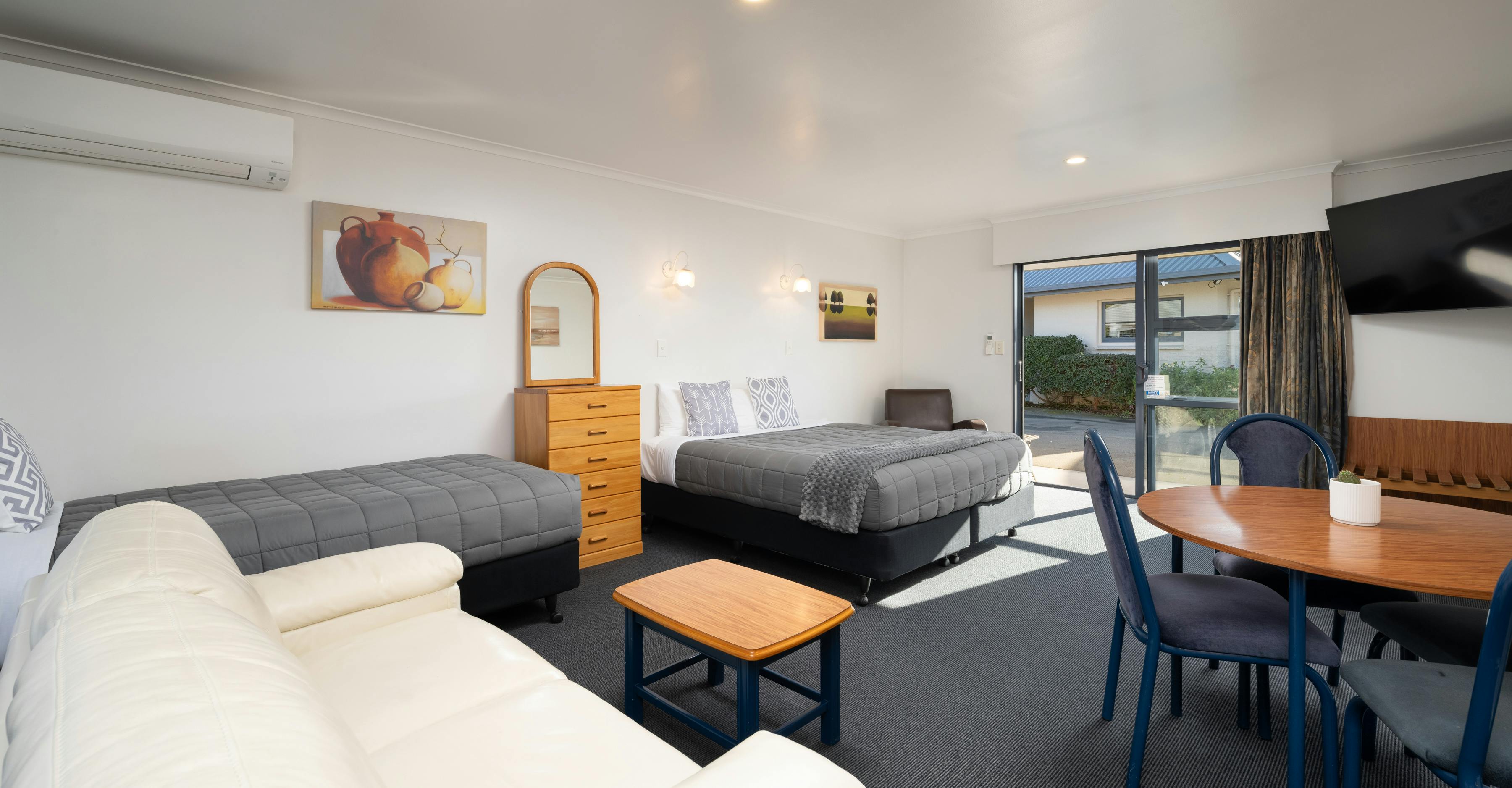 One Bedroom Superior Spa