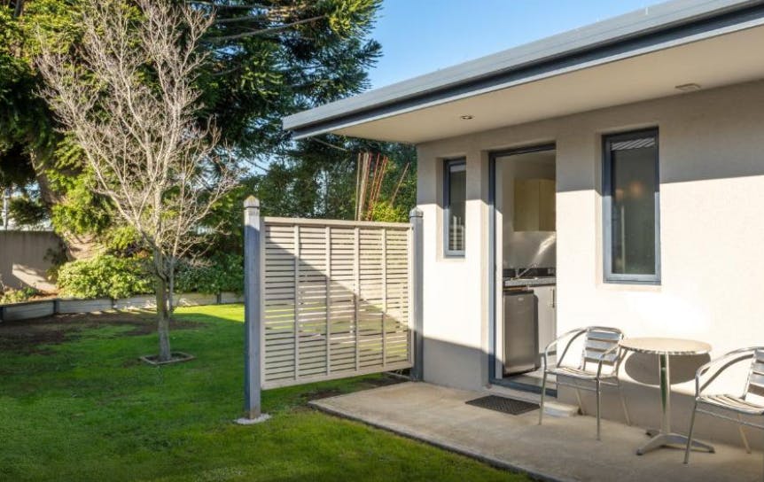 Executive Spa Exterior