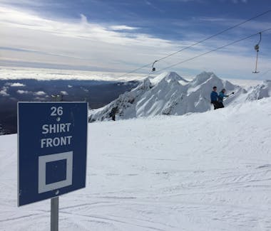 Skiing on Mount Ruapehu Whakapapa ski field