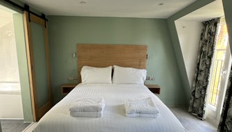 Premium garden terrace room