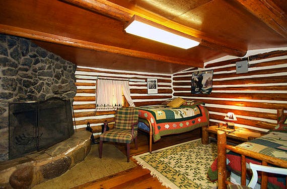 SOUTHWEST CABIN #8