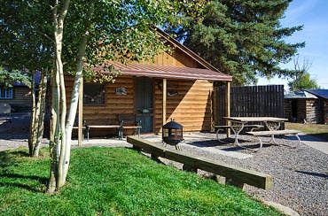 FISHERMANS CABIN #10