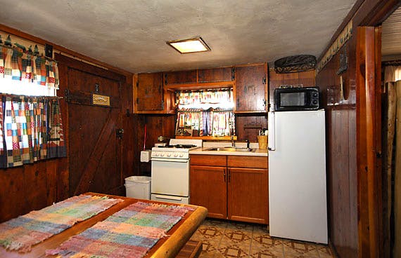 FORT WILDERNESS CABIN #4