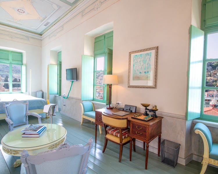 Symi Suite - The Old Markets