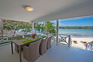 Aqua Blue Beach House - Dine by the water erakor island resort & spa #erakorislandresort #vanuatuholidays