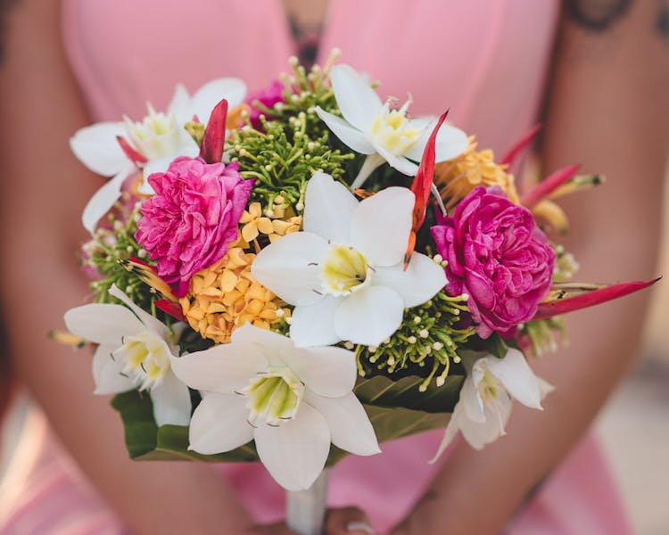 Bridesmaid Bouquet #erakorbeachweddings #weddingceremonyonthebeachsouthpacific #Vanuatutropicalbeachweddings