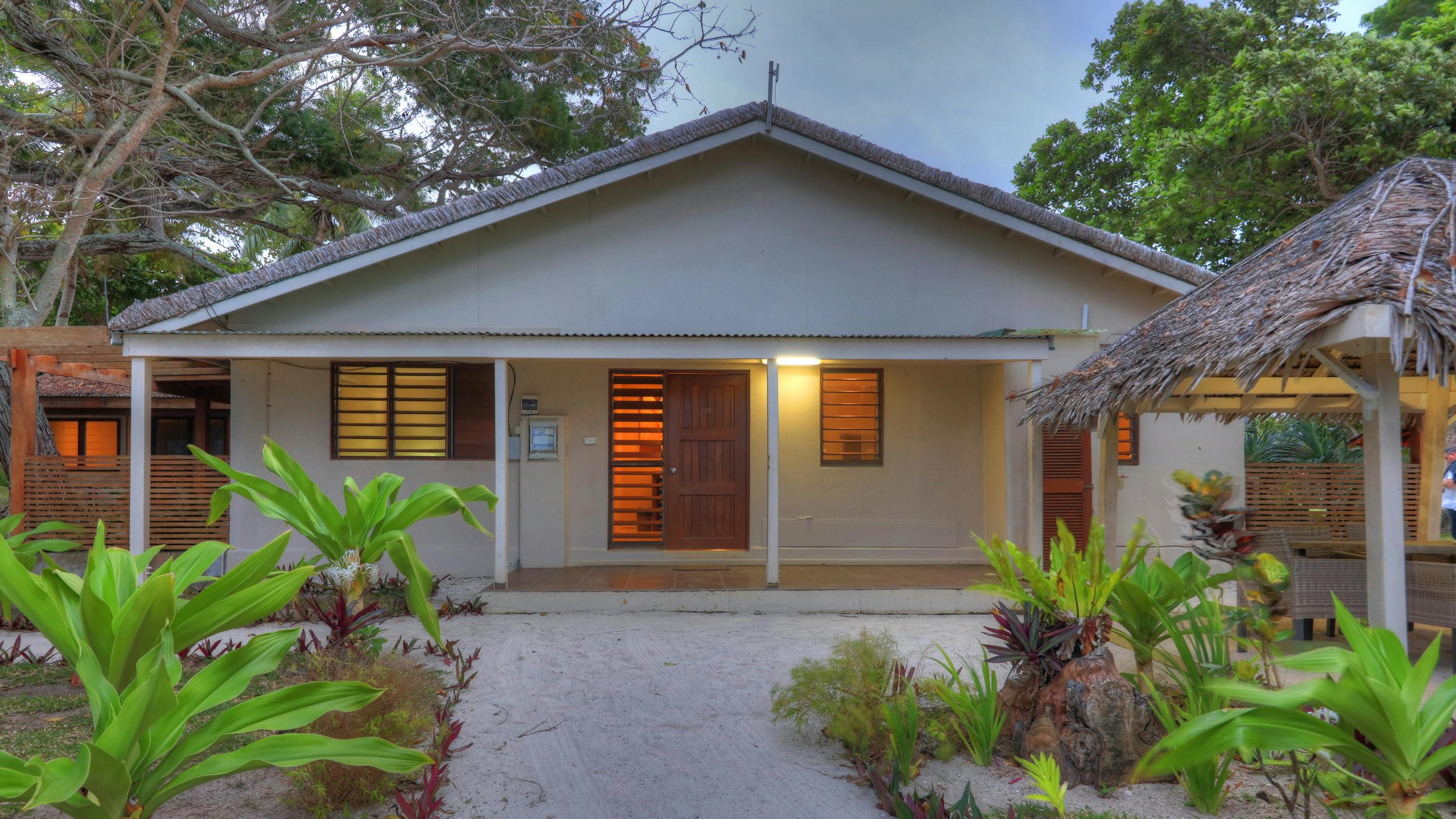 erakor island resort Garden 2 brm #erakorislandresort #vanuatuholidays #tropicalislandholiday #Vanuatuaccommodation