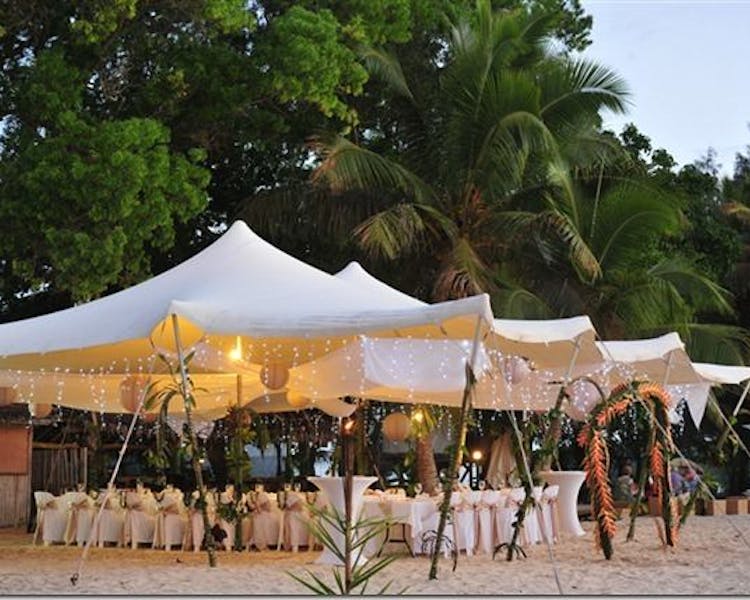Calypso Beach Wedding Reception #erakorbeachweddings #weddingreceptionthebeachsouthpacific #Vanuatu