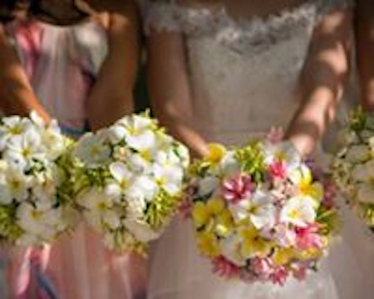 Wedding Bouquets #erakorbeachweddings #weddingceremonyonthebeach #tropicalbridalbouquet