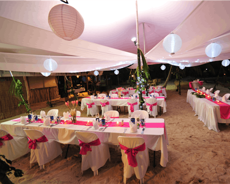 Wedding Reception on Calypso Beach #erakorbeachweddings #weddingreceptionthebeachsouthpacific #Vanuatu