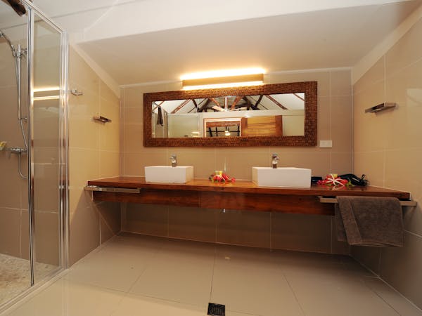 Lagoon Villa - Bathroom erakor island resort & spa #erakorislandresort #vanuatuholidays #tropicalislandholiday