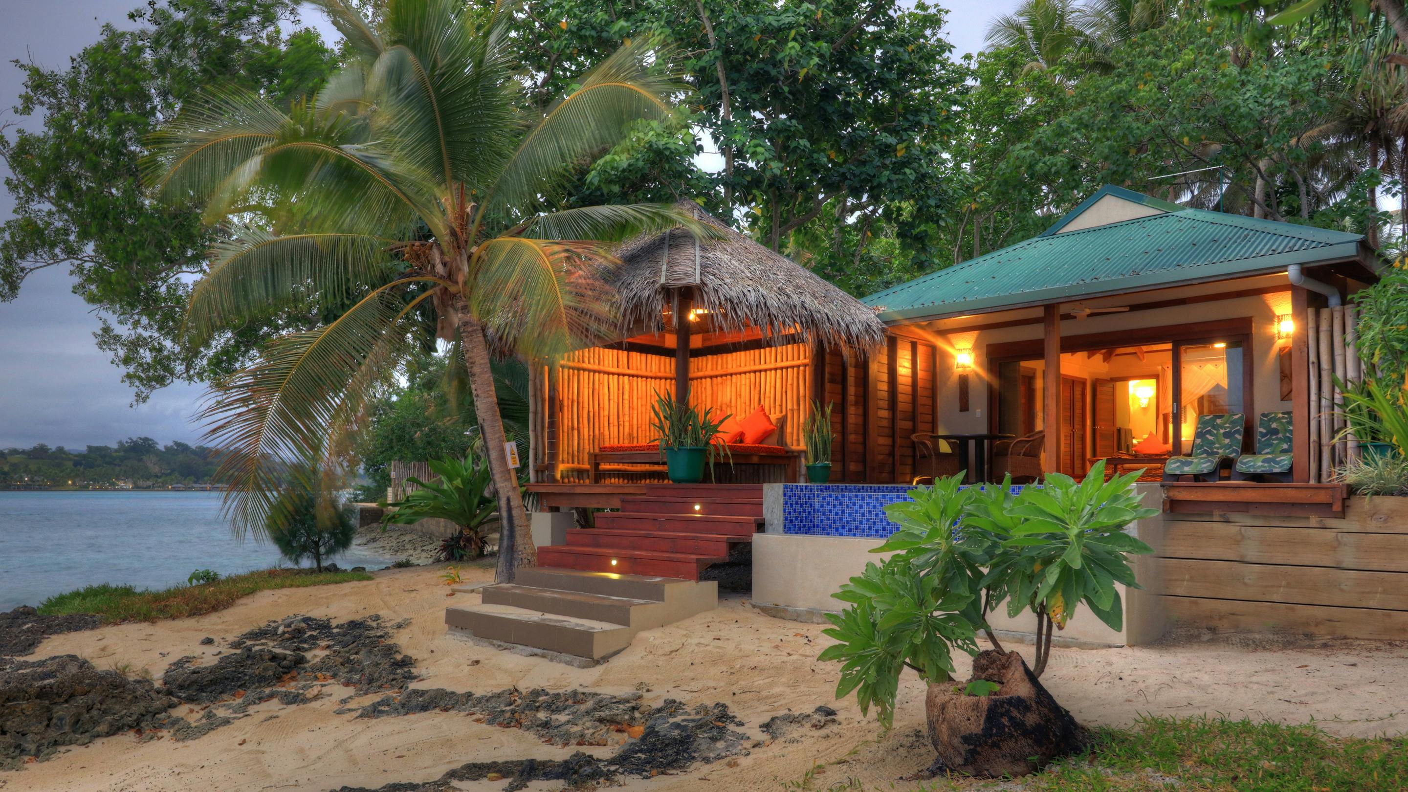 erakor island resort deluxe honeymoon pool villa #erakorislandresort #tropicalislandholiday #Vanuatuaccommodation