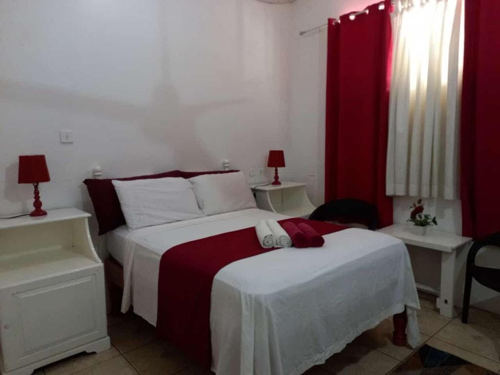 Room 7 Classic Double Ensuite Room.