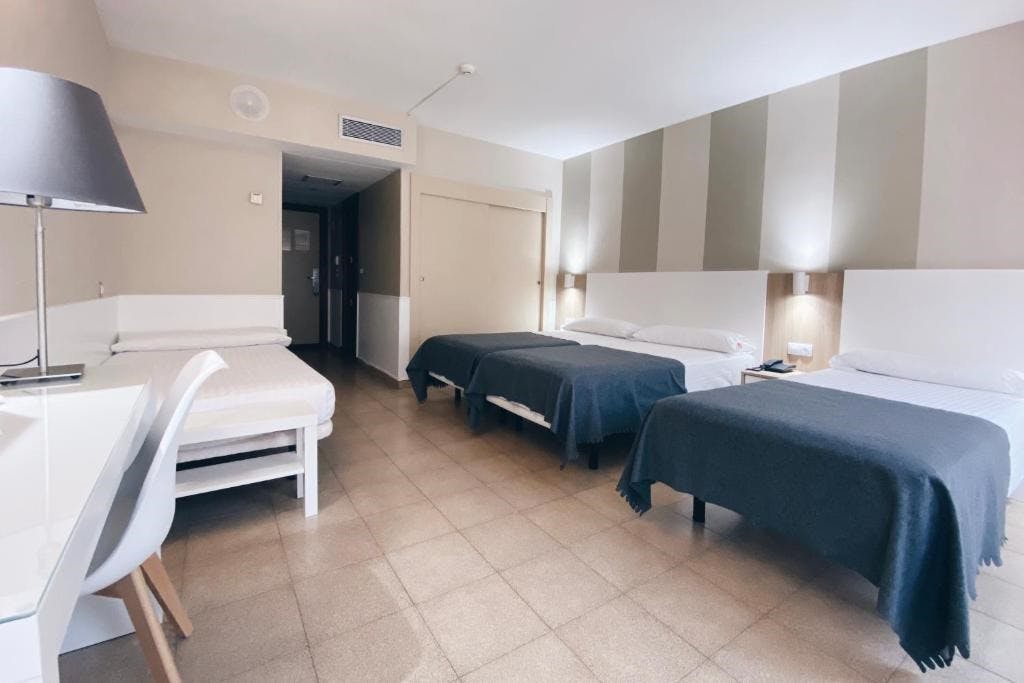 Habitación familiar hotel zaragoza