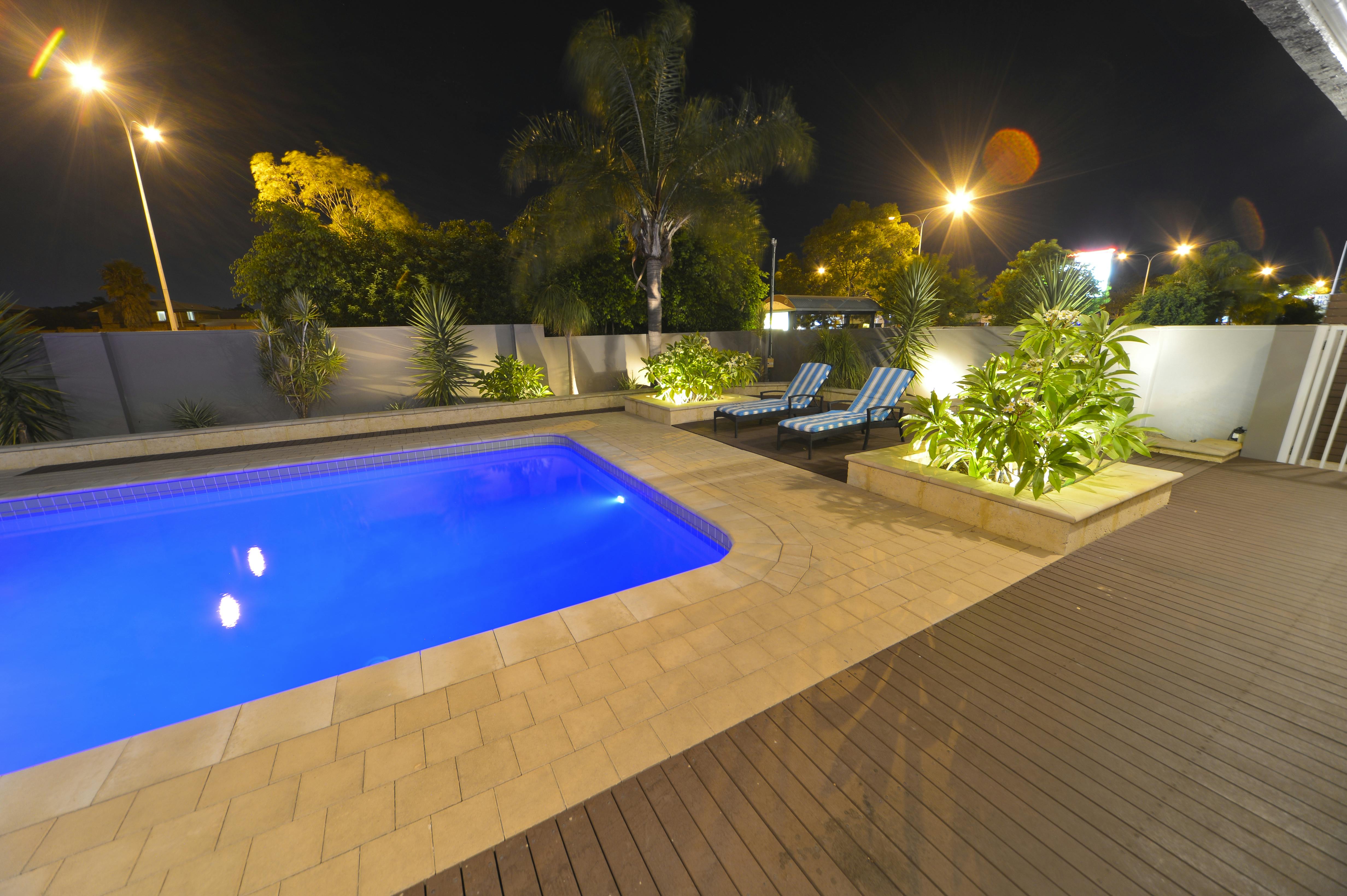 Bentley Motel Pool