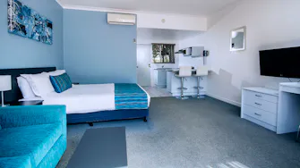 Spa rooms with kitchen facilities in Hervey Bay