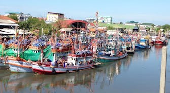 หมู่บ้านประมง