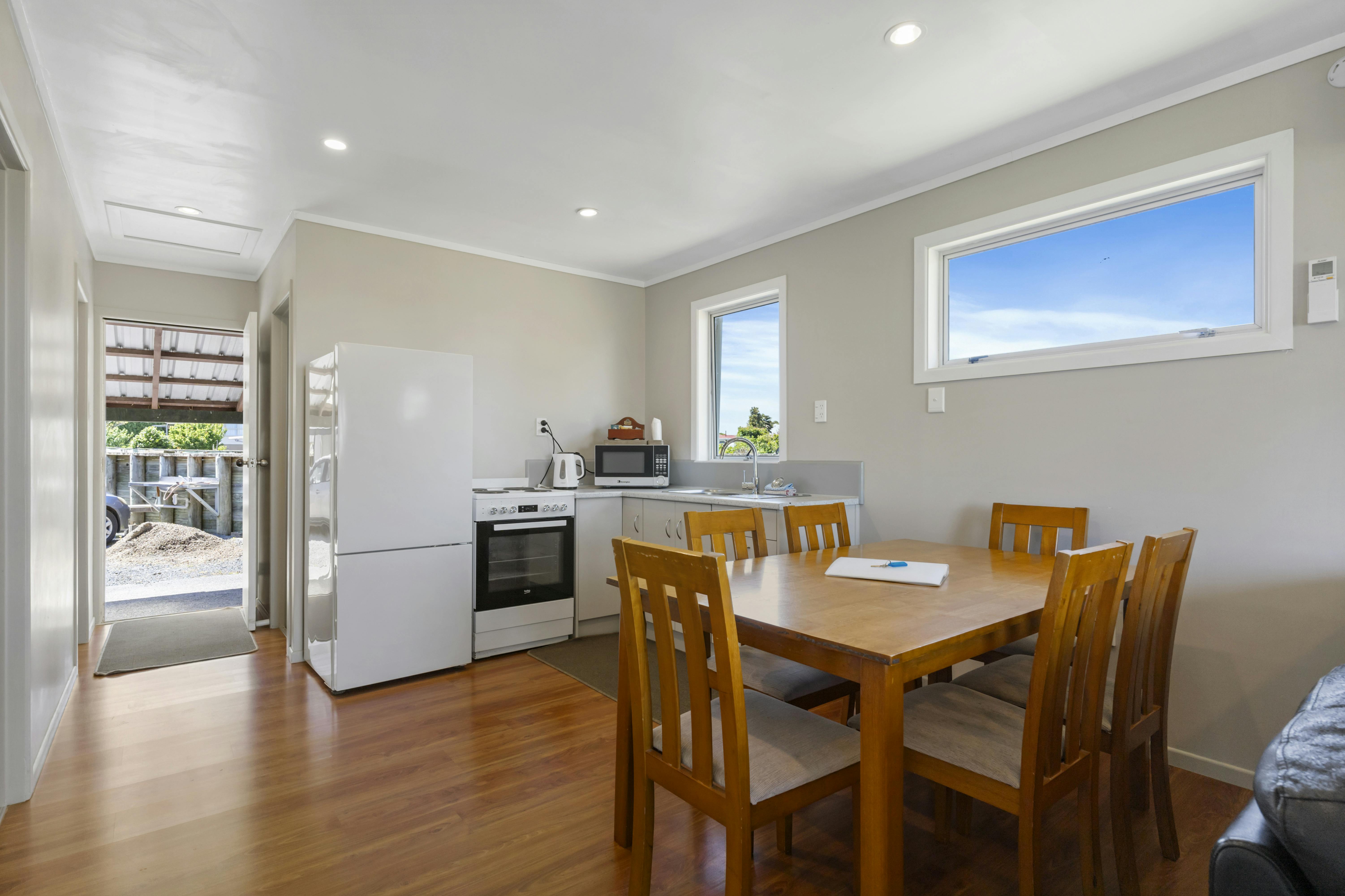 Streamside/Seaview 3 Bedroom Family Cottage