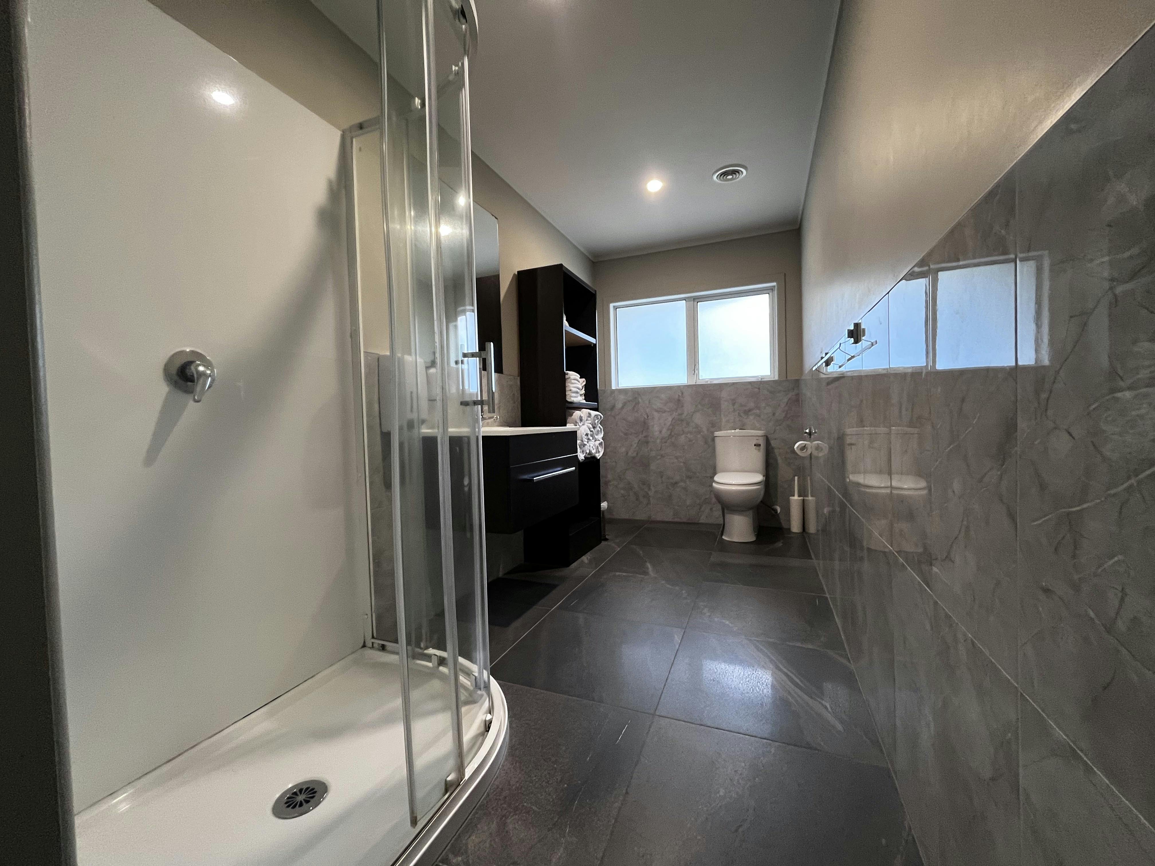 Seaview 3 Bedroom Family Cottage