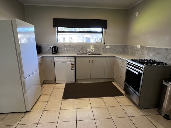 Seaview 3 Bedroom Family Cottage