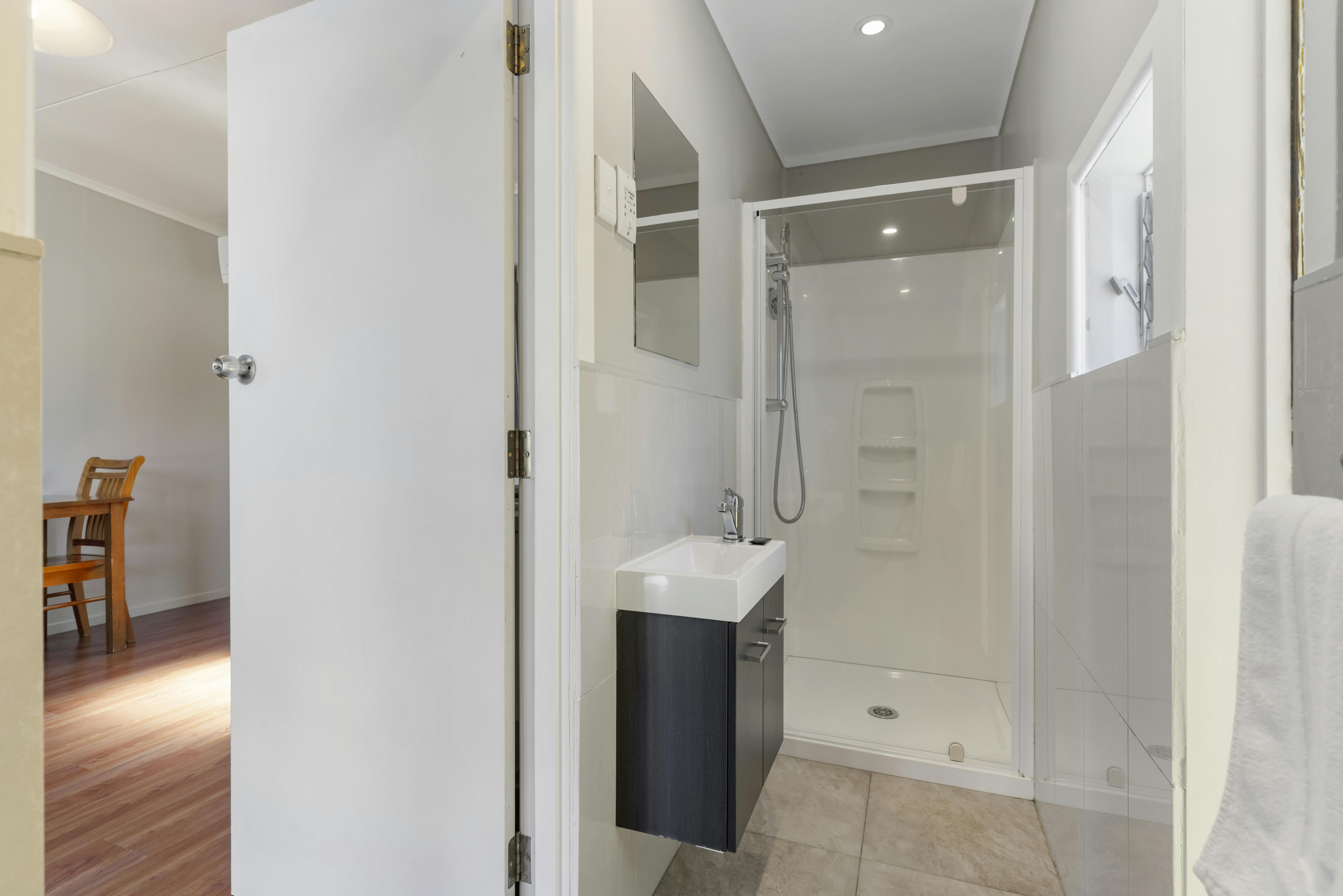 Single Bedroom Garden Courtyard