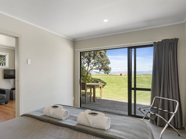 Streamside/Seaview 3 Bedroom Family Cottage