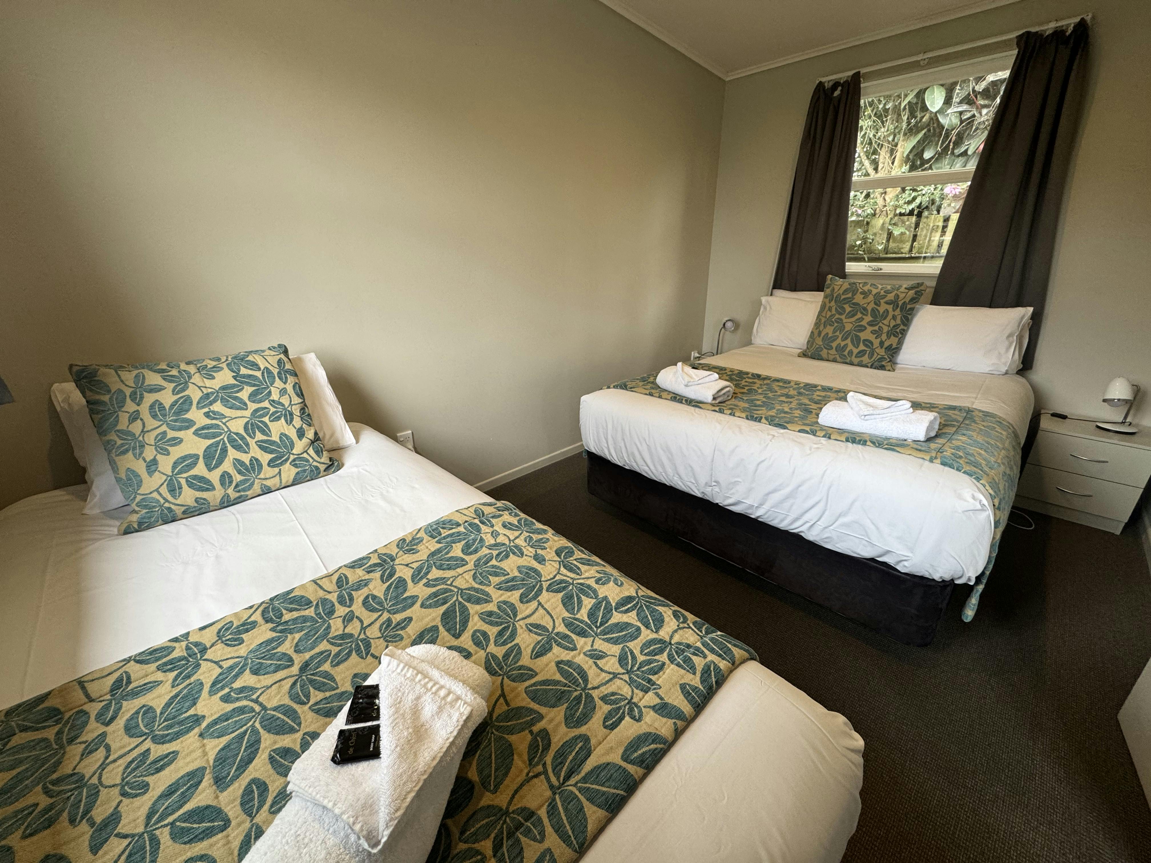 Single Bedroom Garden Courtyard