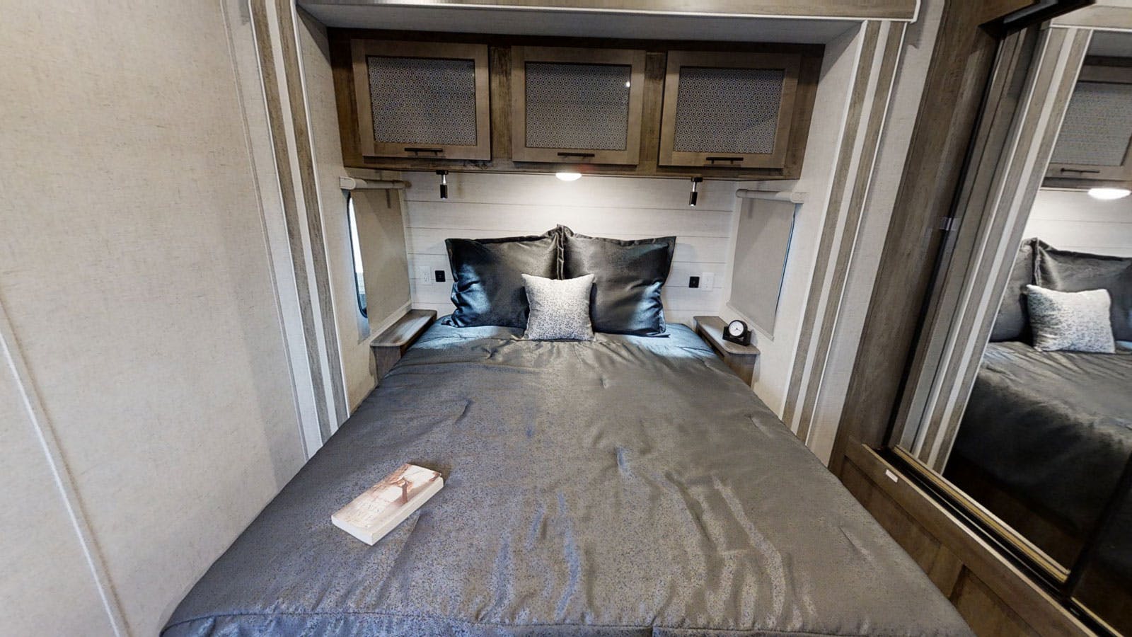 The Grand Tour Destination RV Cabin Rental two Bedroom and two Bathrooms at Best Bear Lodge & Campground