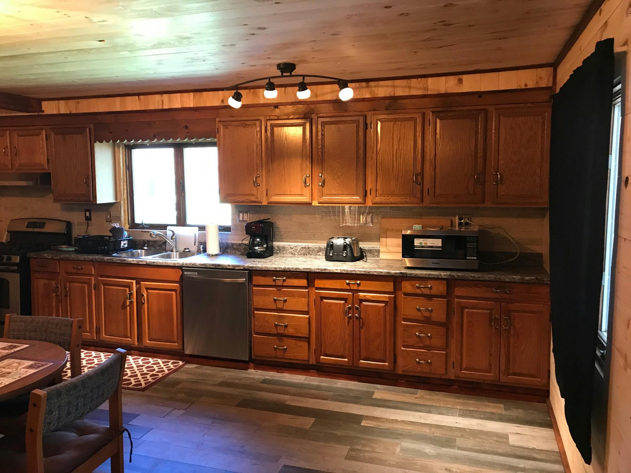 The Grand Daddy Cabin Sleeps Eight at Best Bear Lodge & Campground