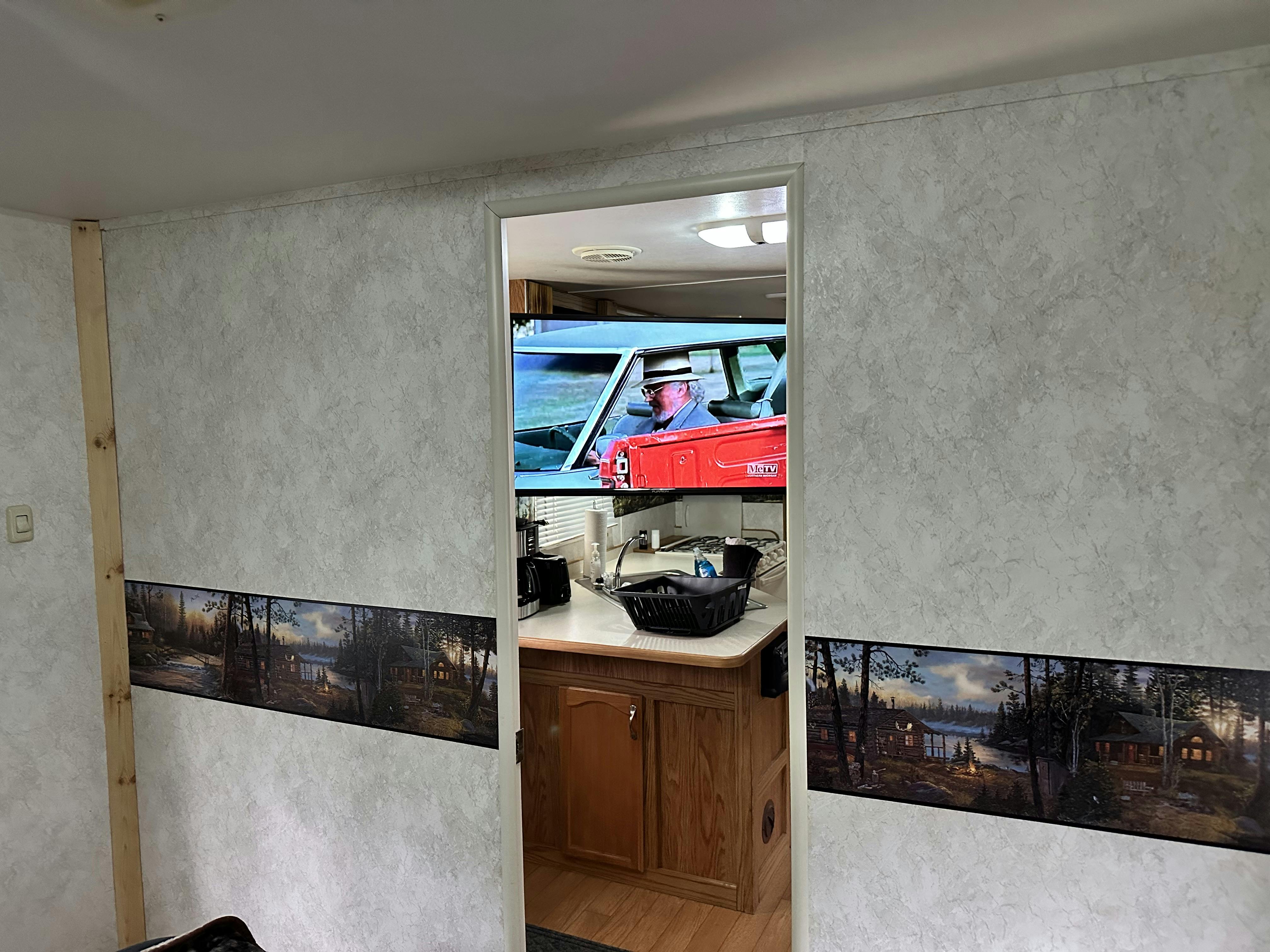 Welcome to the Innsbruck Cabin RV