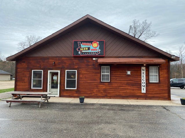 Speedy Bear Cabin Irons, Michigan