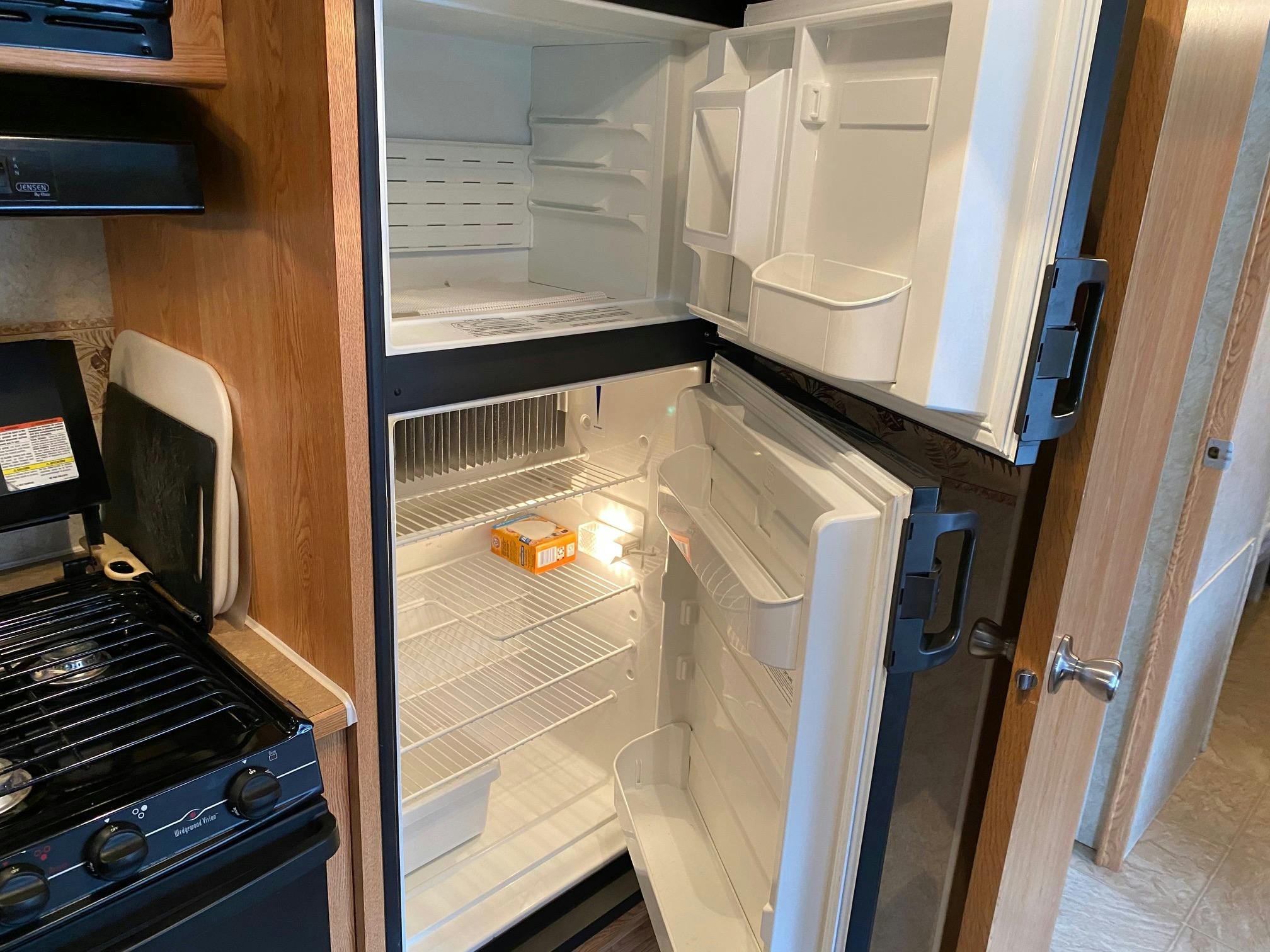 Amarillo Sunrise Destination RV Rental at Best Bear Lodge & Campground