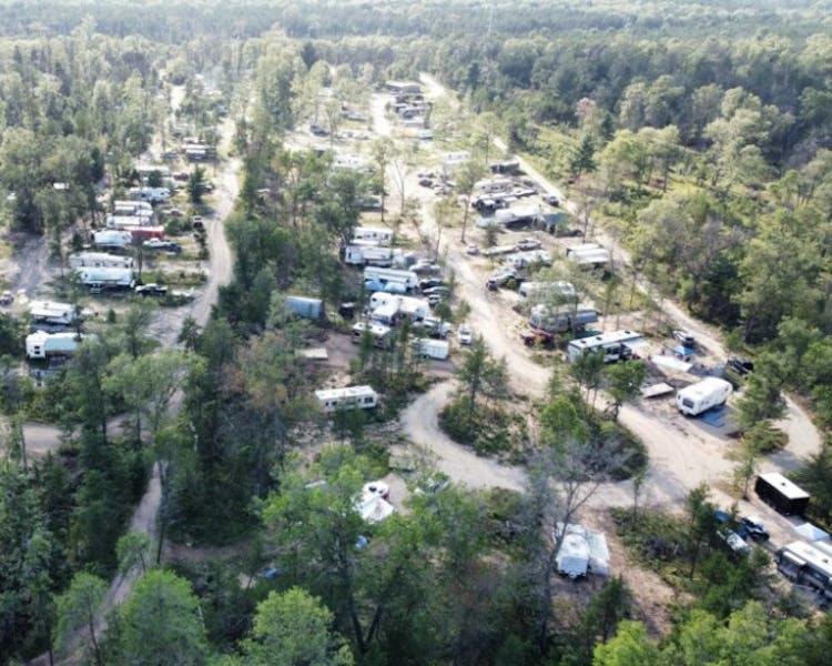 RV Resort 62 Full-Hookup sites at Best Bear Lodge & Campground. Irons, Michigan