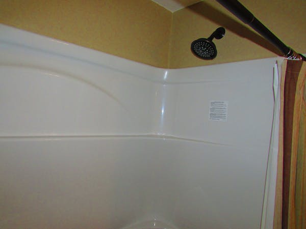 Best Bear Lodge & Campground Accommodations