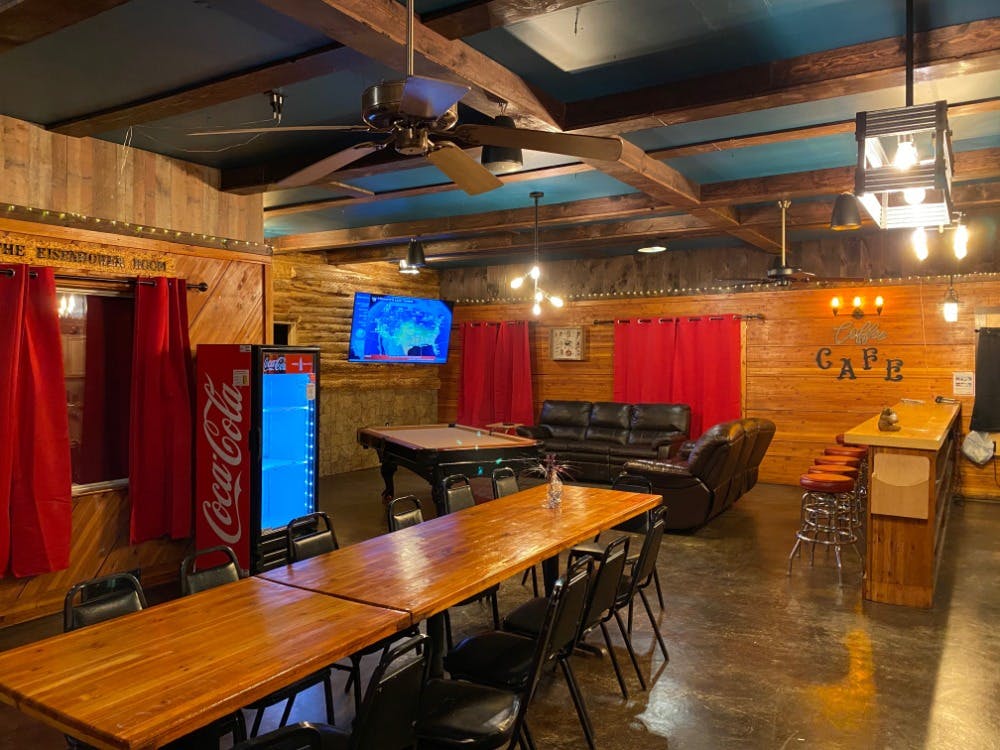 Speedy Bear Cabin, Irons Michigan