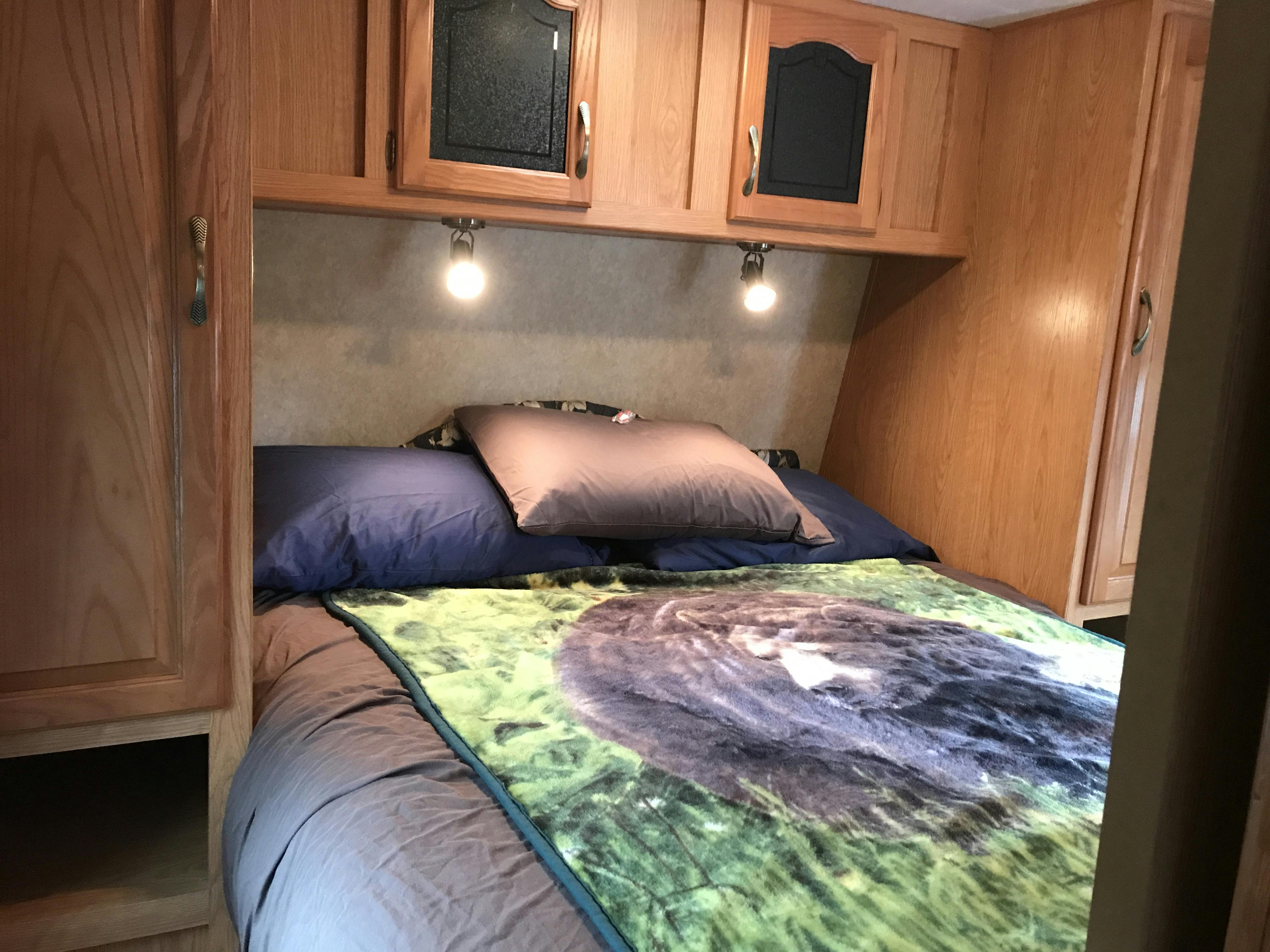 Best Bear Lodge & Campground Accommodations