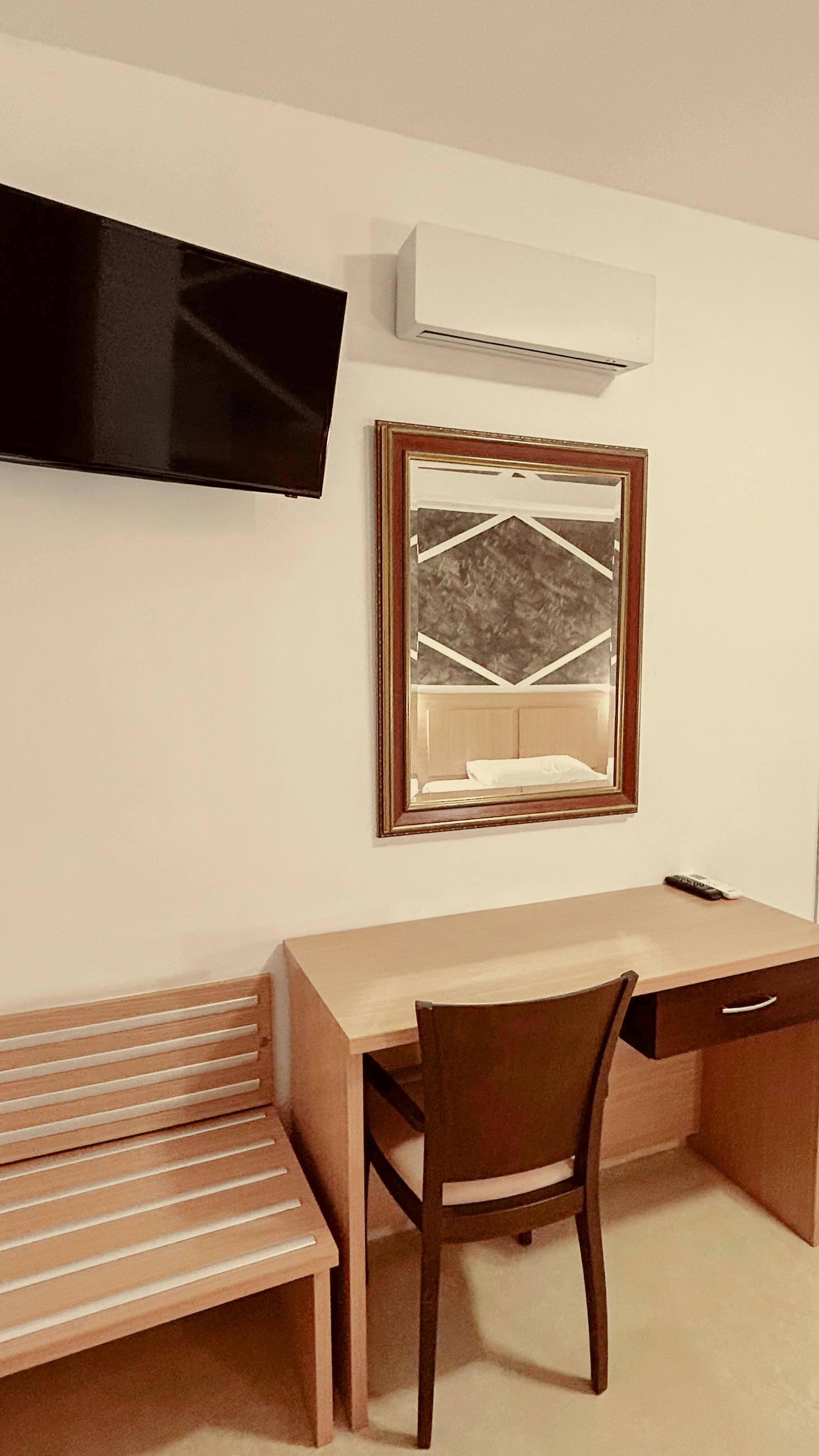 Work corner in the Buget Room