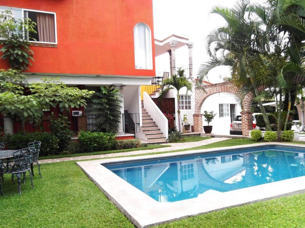 Friends Package Hotel in Cuernavaca Finca Chipitlán