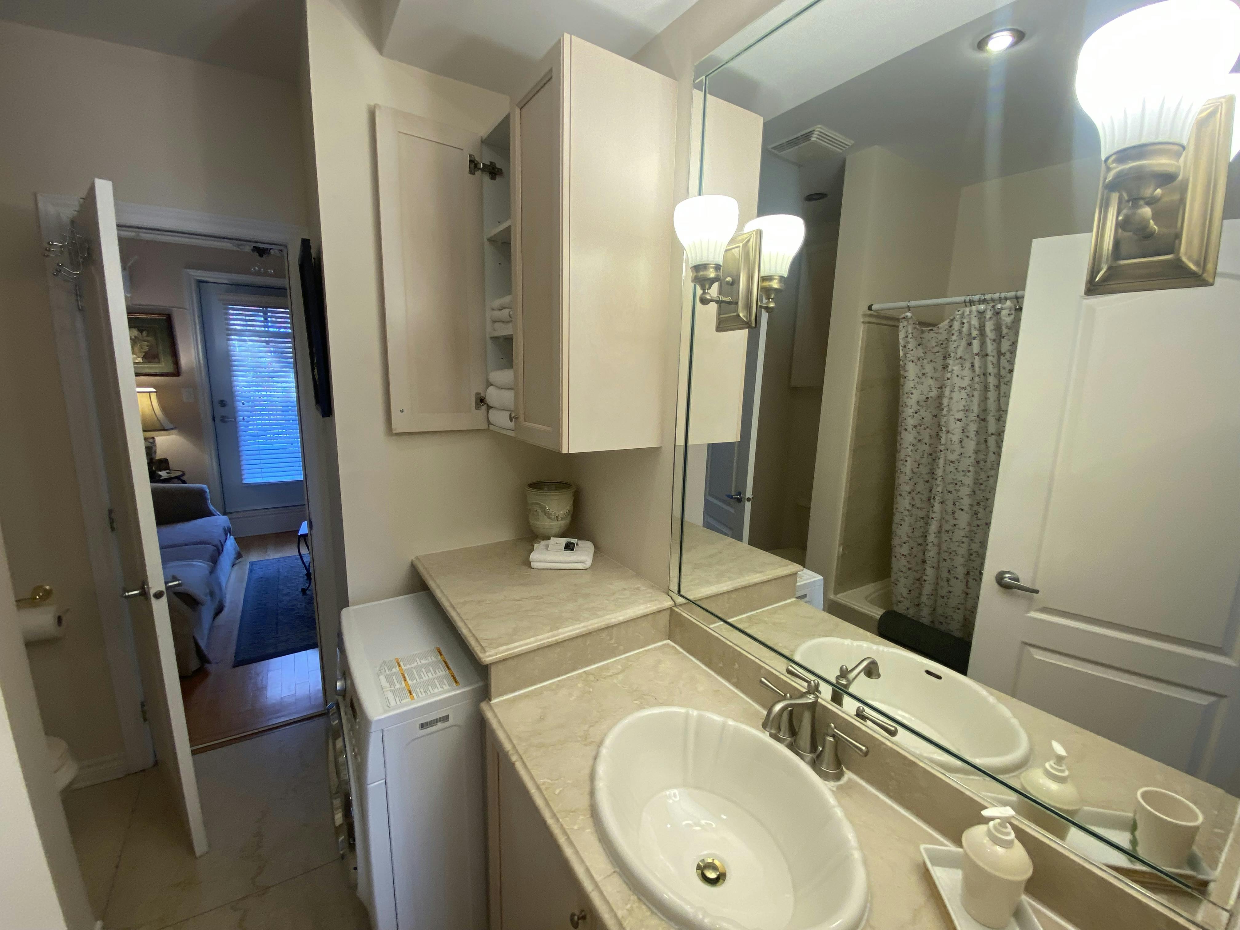 ApartHotelMontreal AppartHôtelMontréal CITQ 222512