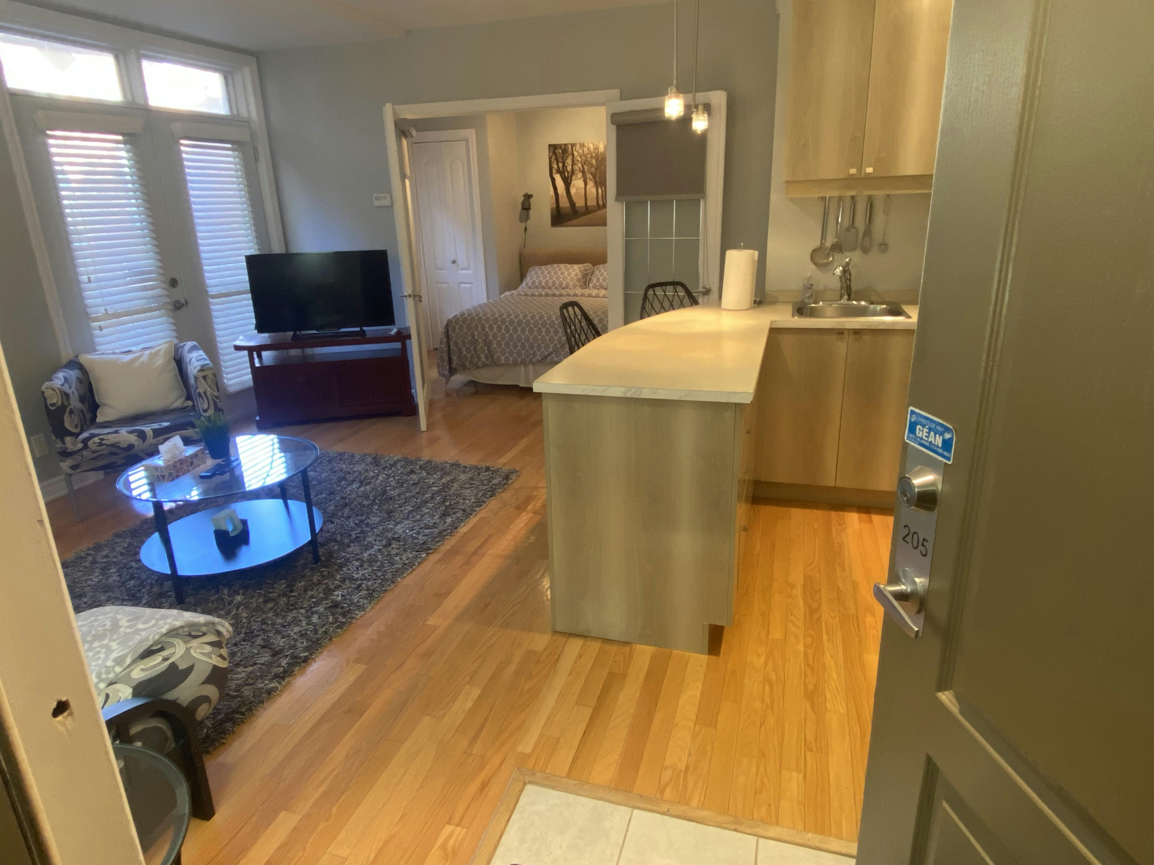 ApartHotelMontreal AppartHôtelMontréal CITQ 222512