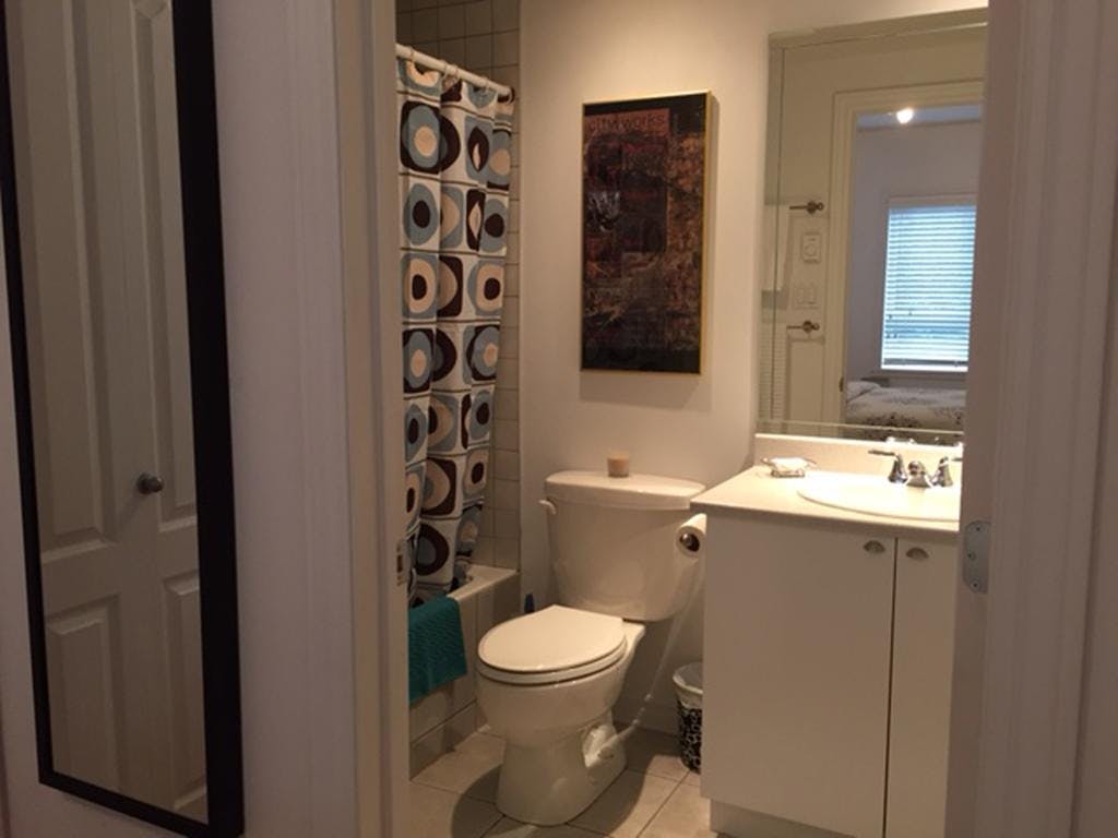 Petit Suite 205 ApartHotelMontreal AppartHôtelMontréal CITQ 222512 2115 Rue Saint Urbain H2X 2N1 #aparthotelmontreal