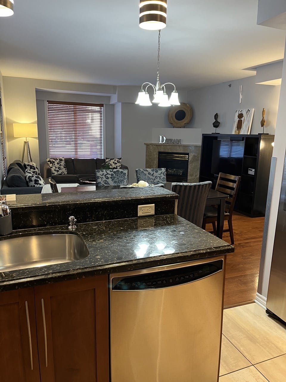 ApartHotelMontreal AppartHôtelMontréal CITQ 222512