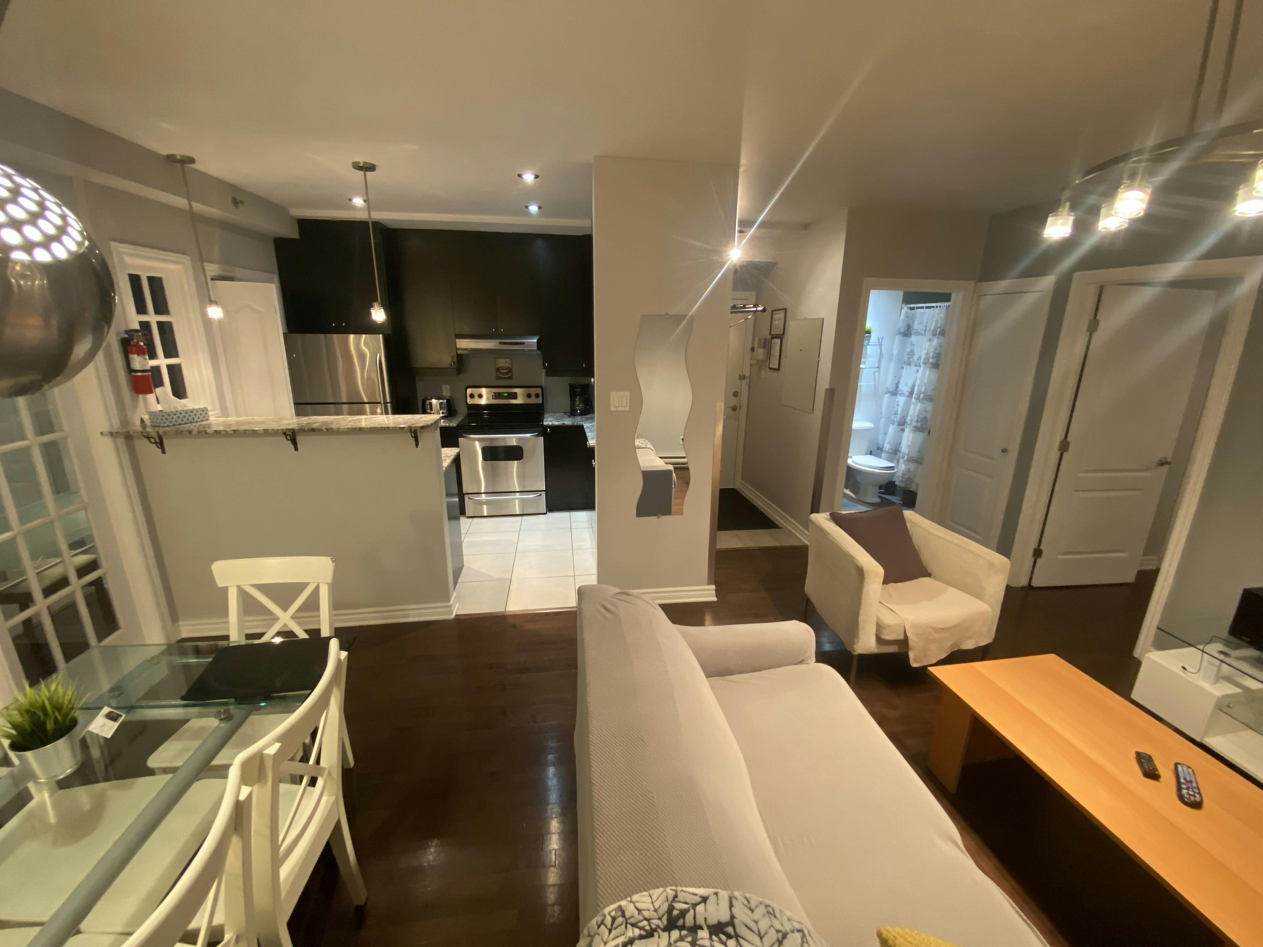 ApartHotelMontreal AppartHôtelMontréal CITQ 222512